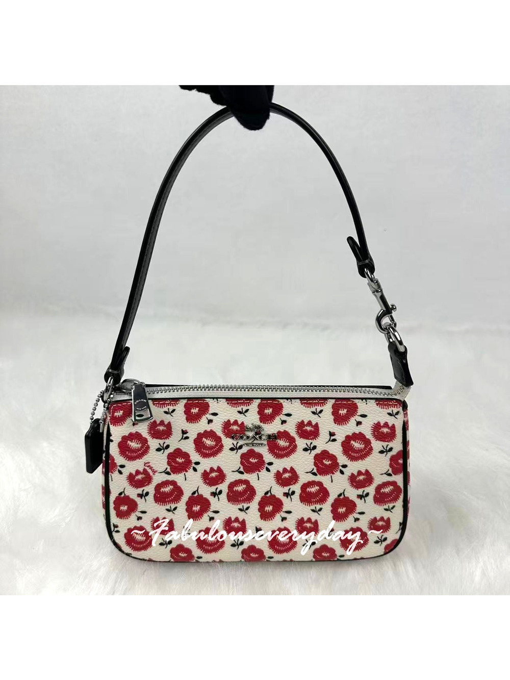 Coach Nolita 19 Shoulder Bag Wristlet With Floral Print in Chalk Multi CBM74 NWT